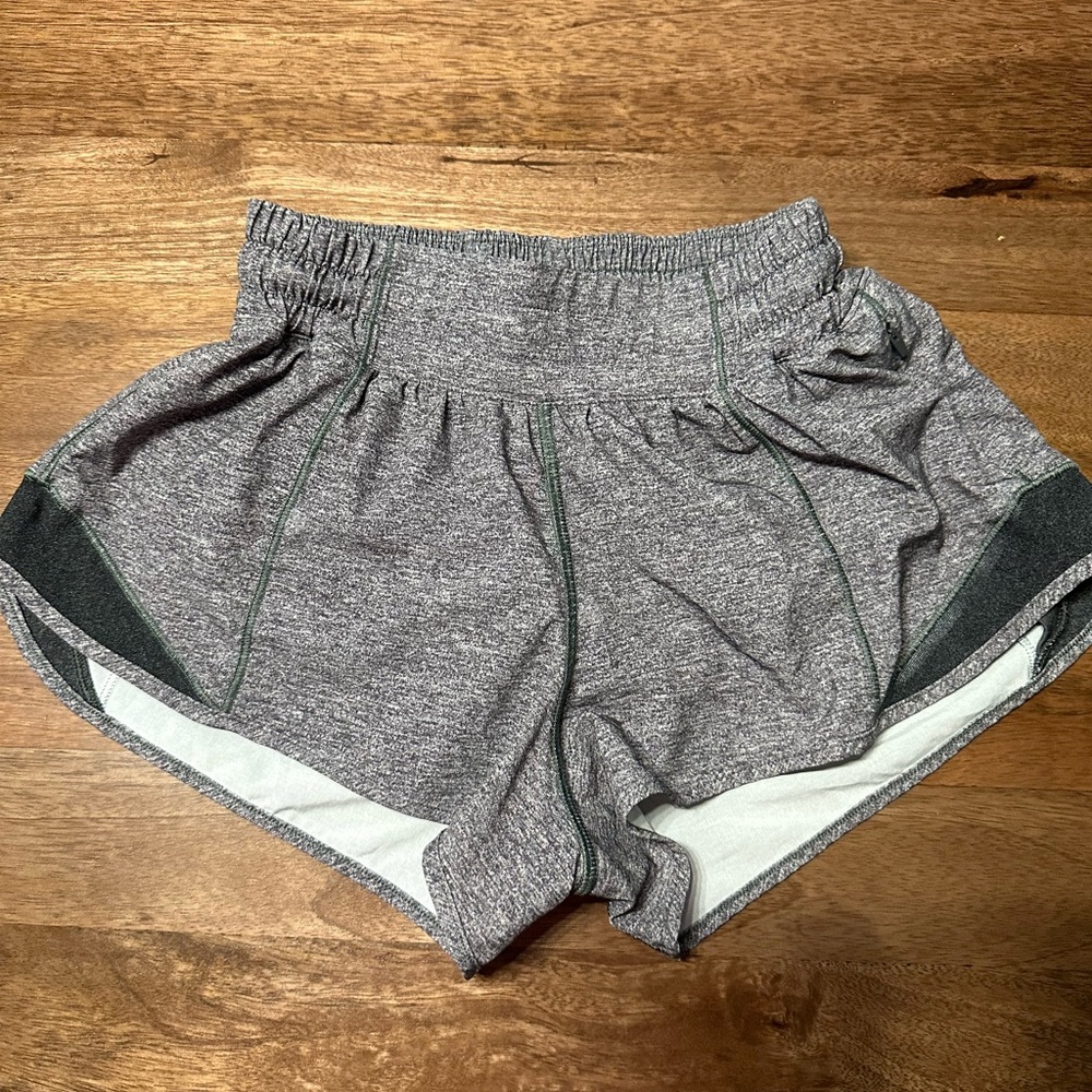Lululemon hotty hot size 2